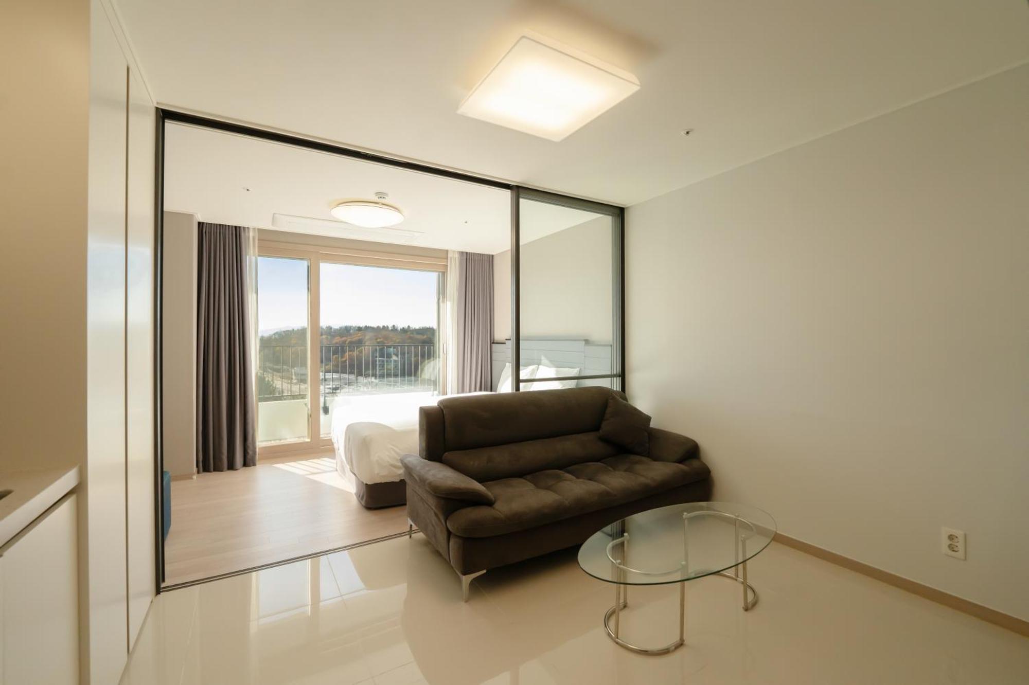 Hotel The Blue Terra Sokcho Exterior photo