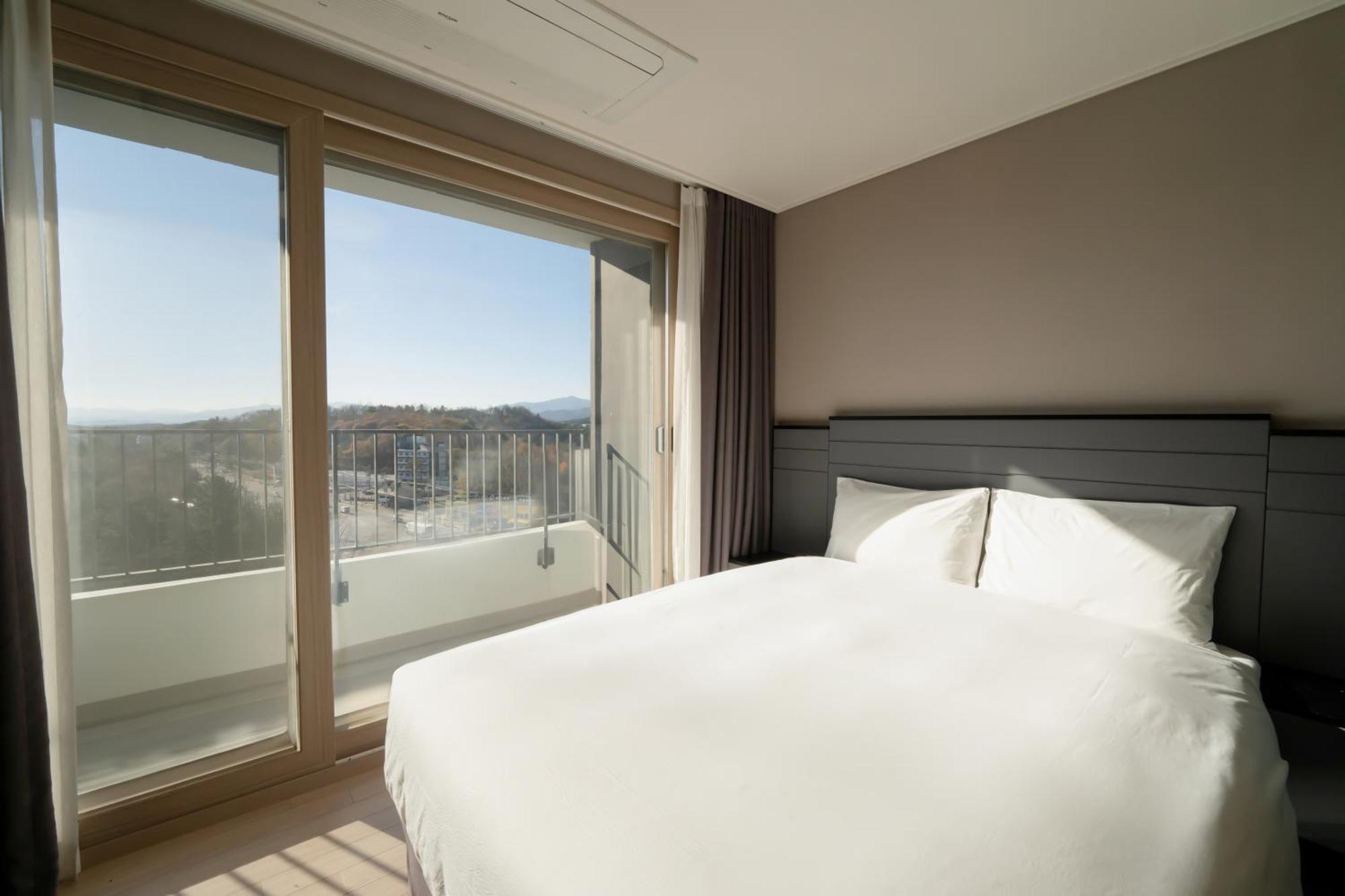 Hotel The Blue Terra Sokcho Exterior photo